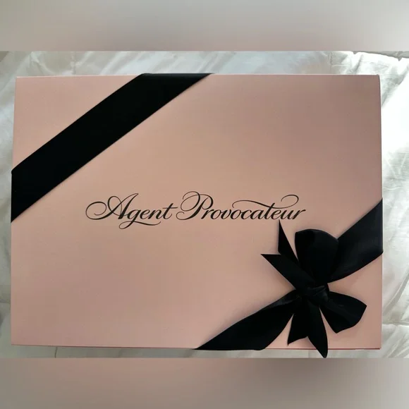 NWT Agent Provocateur 100% Silk Darina Dressing Gown Black Robe Luxury Lingerie - Picture 7 of 17